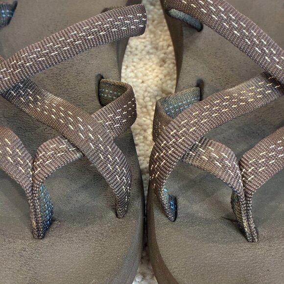 Teva Women's Olowahu Dark Brown Light Brown Flip-Flop Sandal Size 7 - Picture 5 of 13